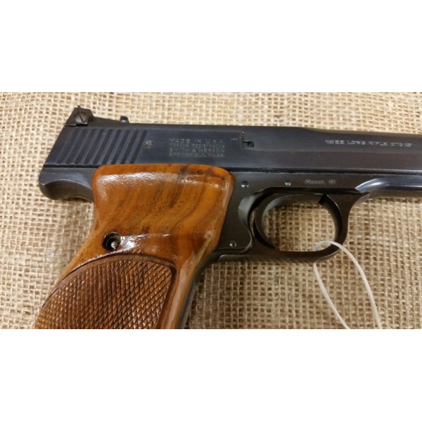 Smith and Wesson Model 41 Target Pistol 22lr 7.5 inch A Model