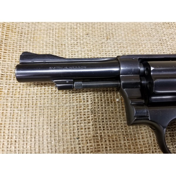Smith and Wesson Pre Model 18 4" 22lr revolver, 1953